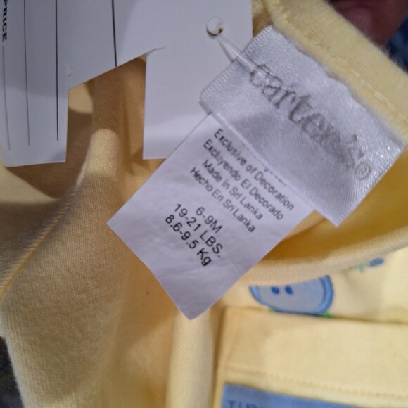 tiny little ants top and shorts - Picture 9 of 9